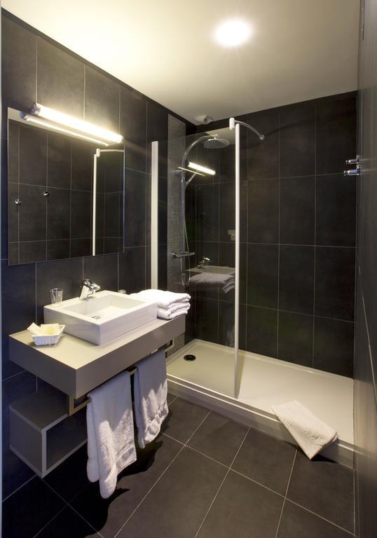Logis Hotel - Restaurant - Spa - Le Relais De Farrou Villefranche-de-Rouergue Eksteriør billede