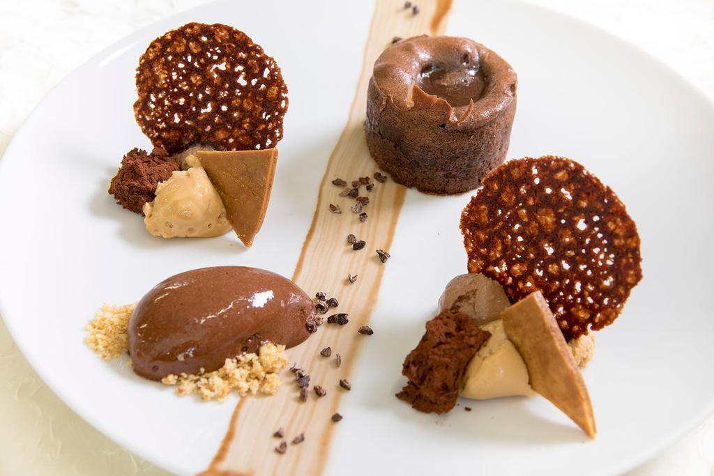 Logis Hotel - Restaurant - Spa - Le Relais De Farrou Villefranche-de-Rouergue Eksteriør billede